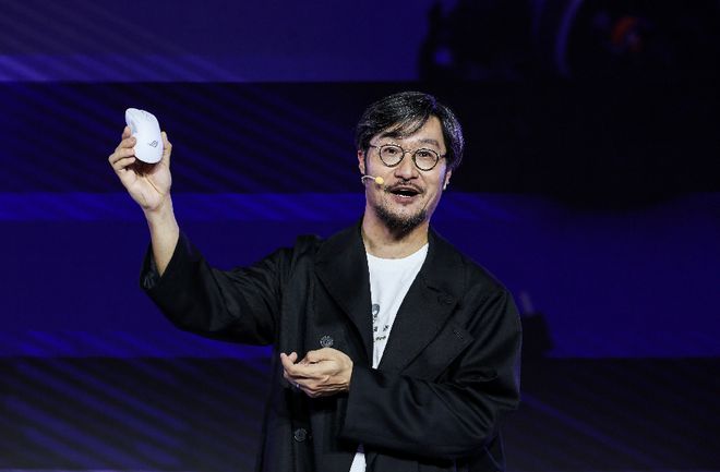 界联动燃爆二次元！全新外设惊艳亮相pg模拟器电脑版ROG×初音未来跨(图8)