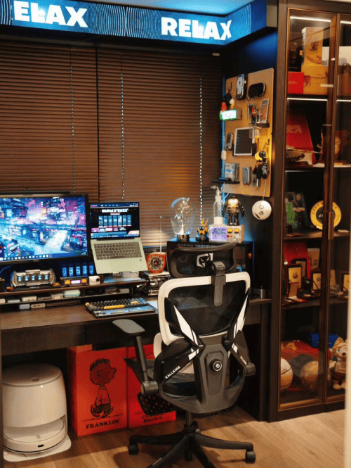 骁骑电竞椅智能护腰等三大技术体系深度评测pg试玩2025电竞椅人体工学技术榜单：(图1)